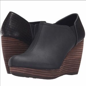 Dr Scholl’s “Harlow” Laser Cut Wedges